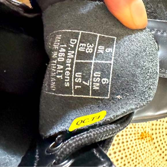 Almost new is not my size - Picture 1 of 3